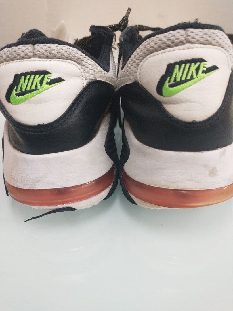 NIKE エアマックス スニーカー 27.5cm US9.5 白黒 ネオン — image 5