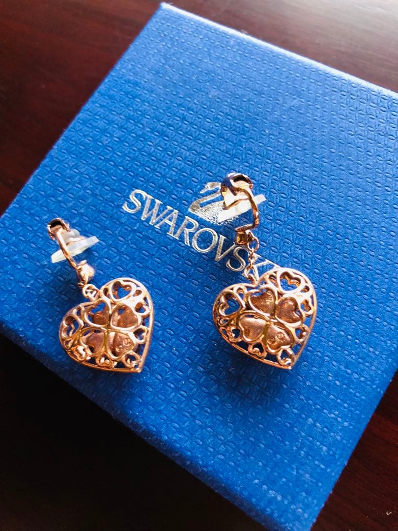 スワロフスキー Swarovski ハート　イヤリング — image 5