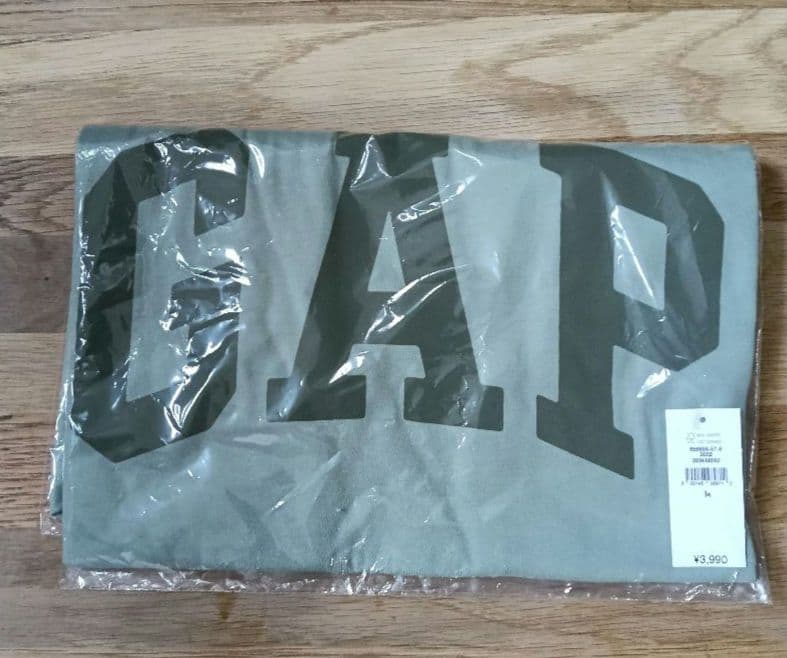 【新品】GAP　Tシャツ　Мサイズ　送料込/ — image 3