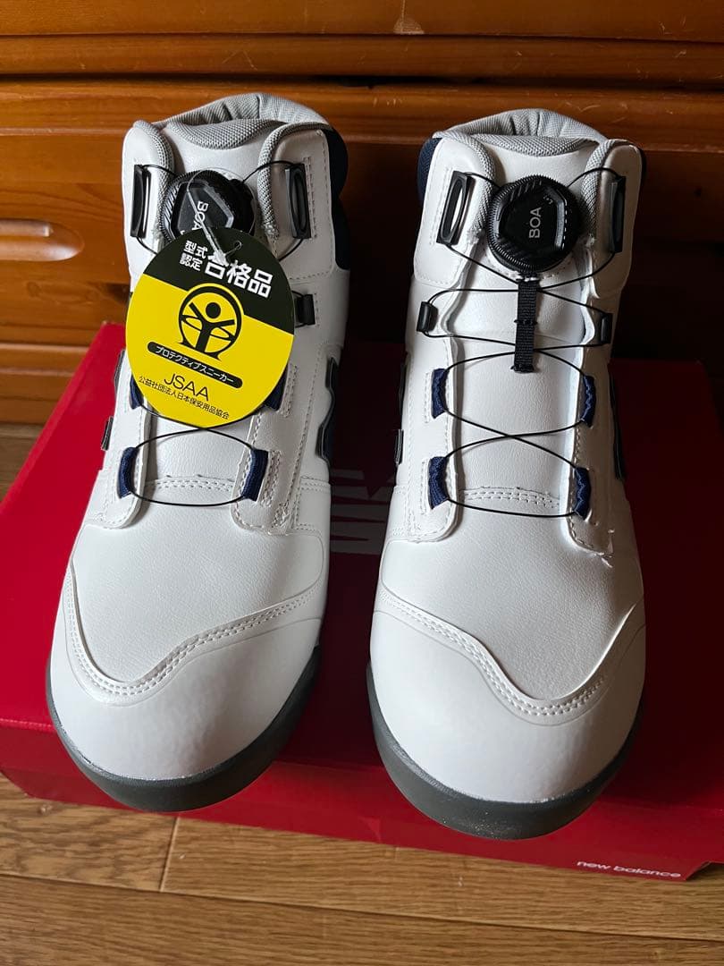 安全靴　ニューバランス　boa 新品未使用 — image 3
