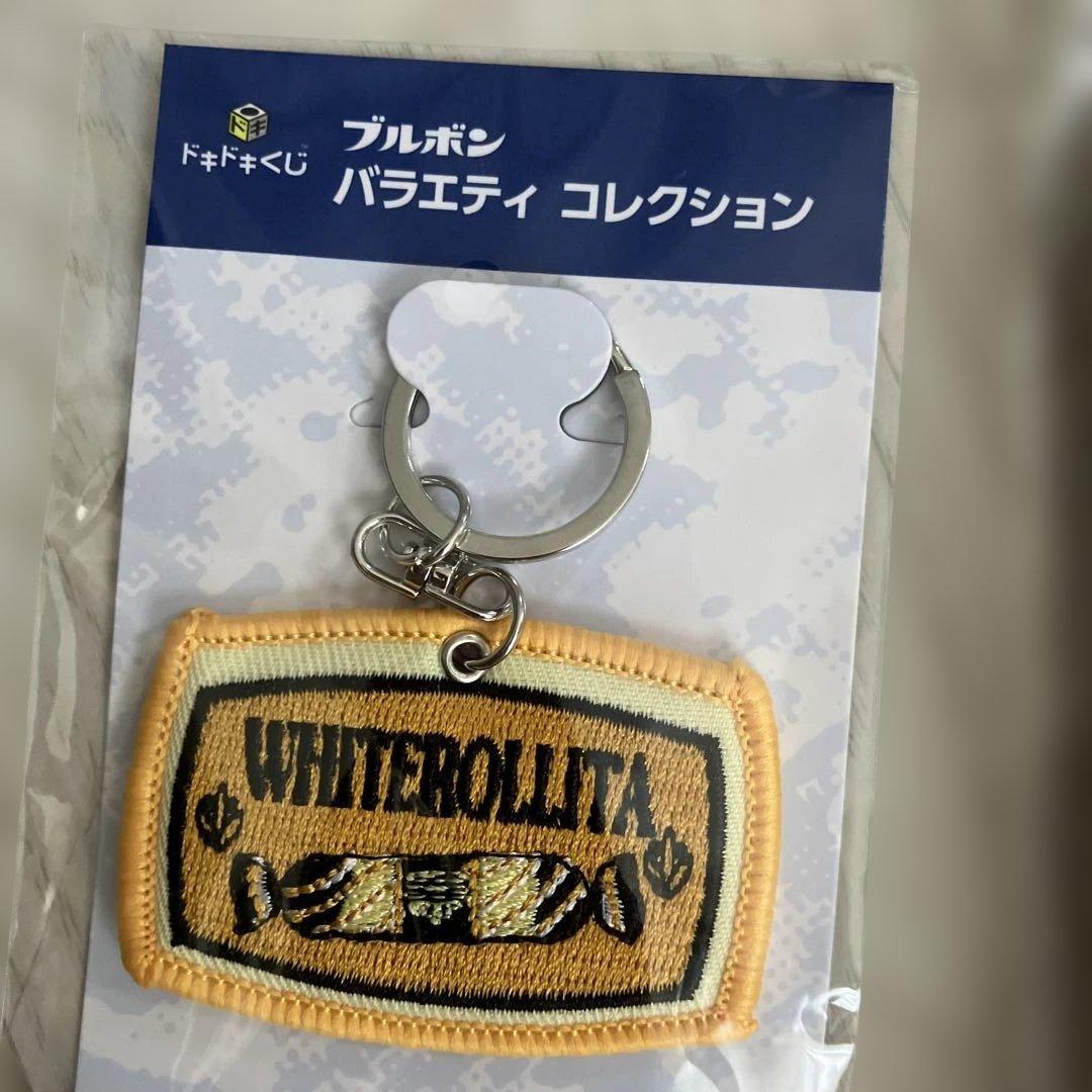 ブルボン新品未使用 3点セット靴下ホワイトロリータ刺繍キーホルダー前髪クリップ — image 4