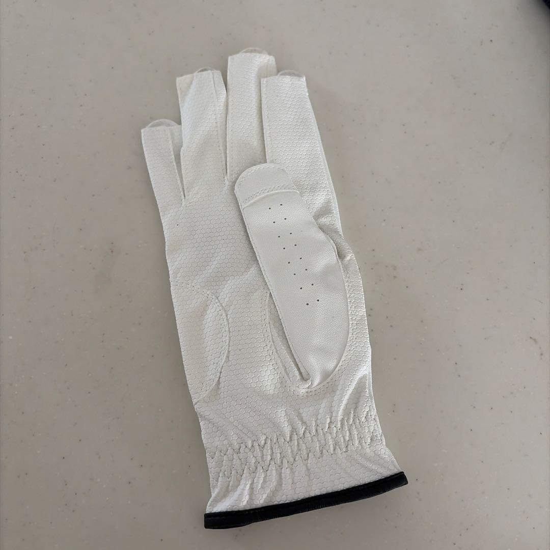 Hhh3様 専用♡ 新品 23区のネイル用ゴルフグローブ 右手 — image 3