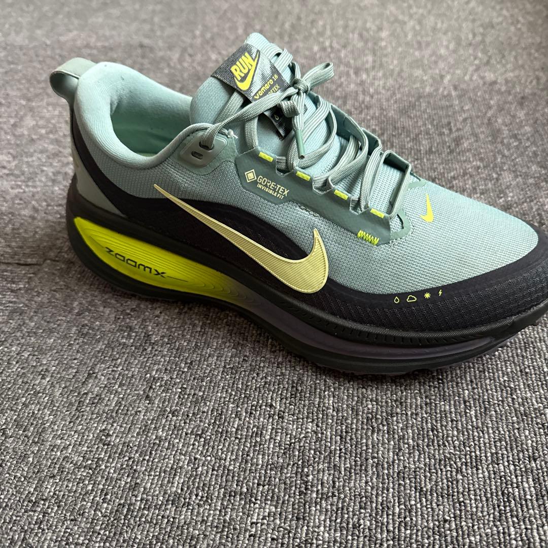 定価20,130円　27㎝　NIKE　VOMERO 18 GTX　ゴアテックス — image 4