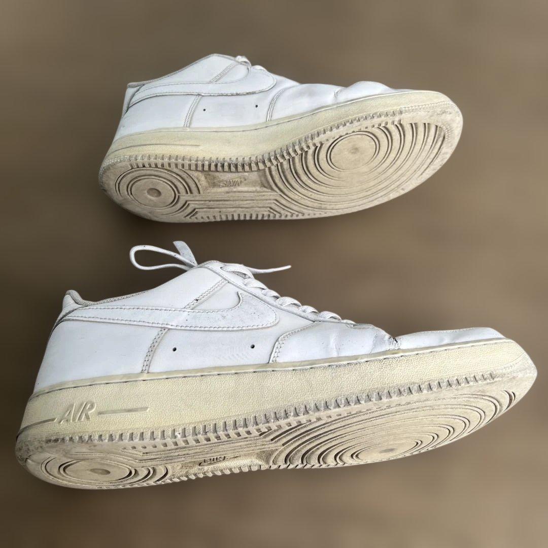 NIKE AIR FORCE 1 ホワイト スニーカー — image 3