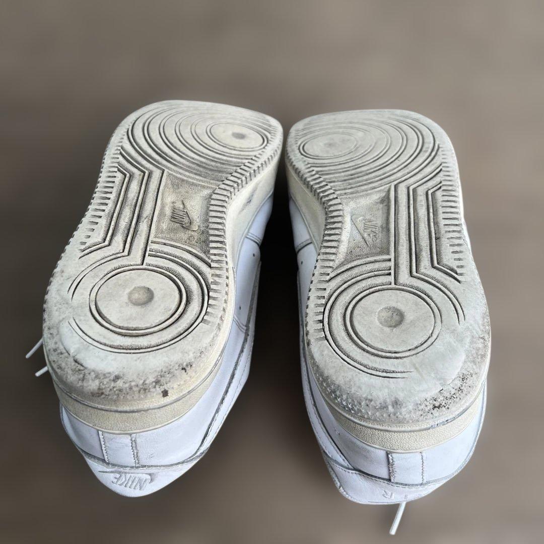 NIKE AIR FORCE 1 ホワイト スニーカー — image 5