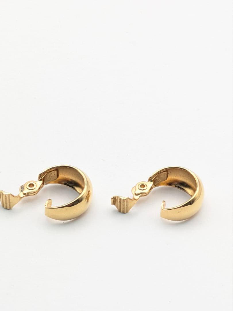 美品 モネ ゴールドイヤリング 両耳 — image 5