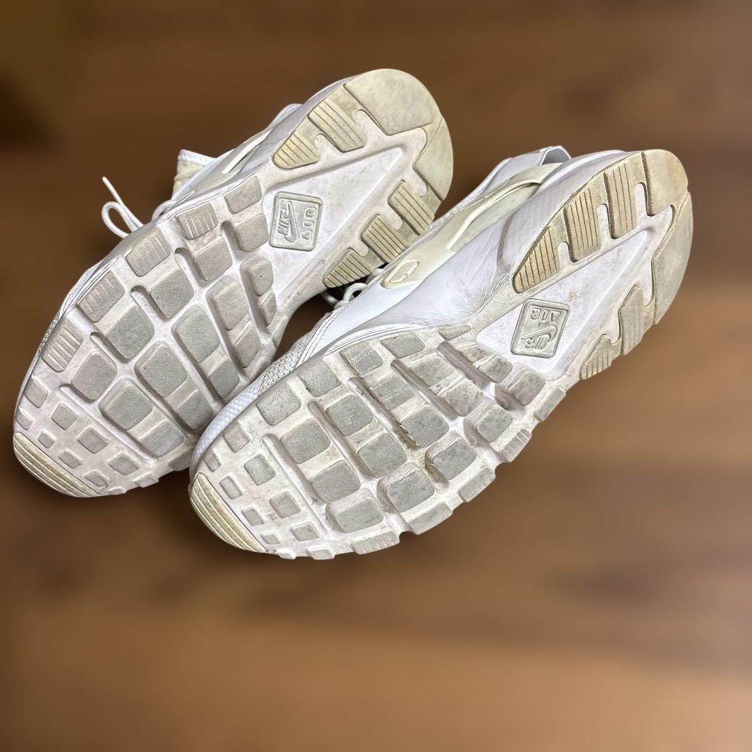 NIKE AIR HUARACHE ホワイト スニーカー — image 5