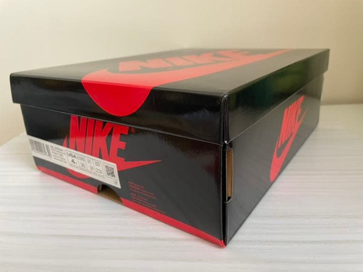 ナイキエアジョーダン1 ブレッドNIKE AIRJORDAN1 BRED — image 3