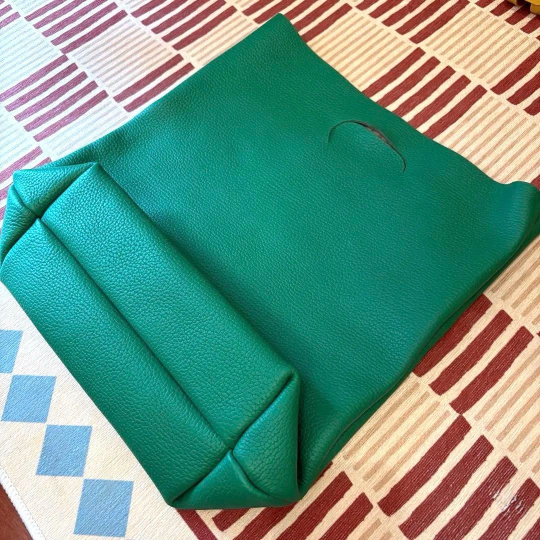 エンダースキーマ レザーハンドバッグ グリーン — image 4