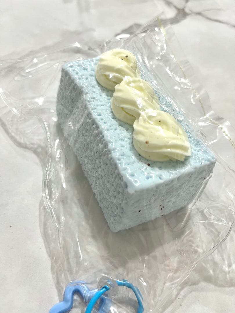 【未使用】Nennen park ケーキ型 スクイーズ — image 2