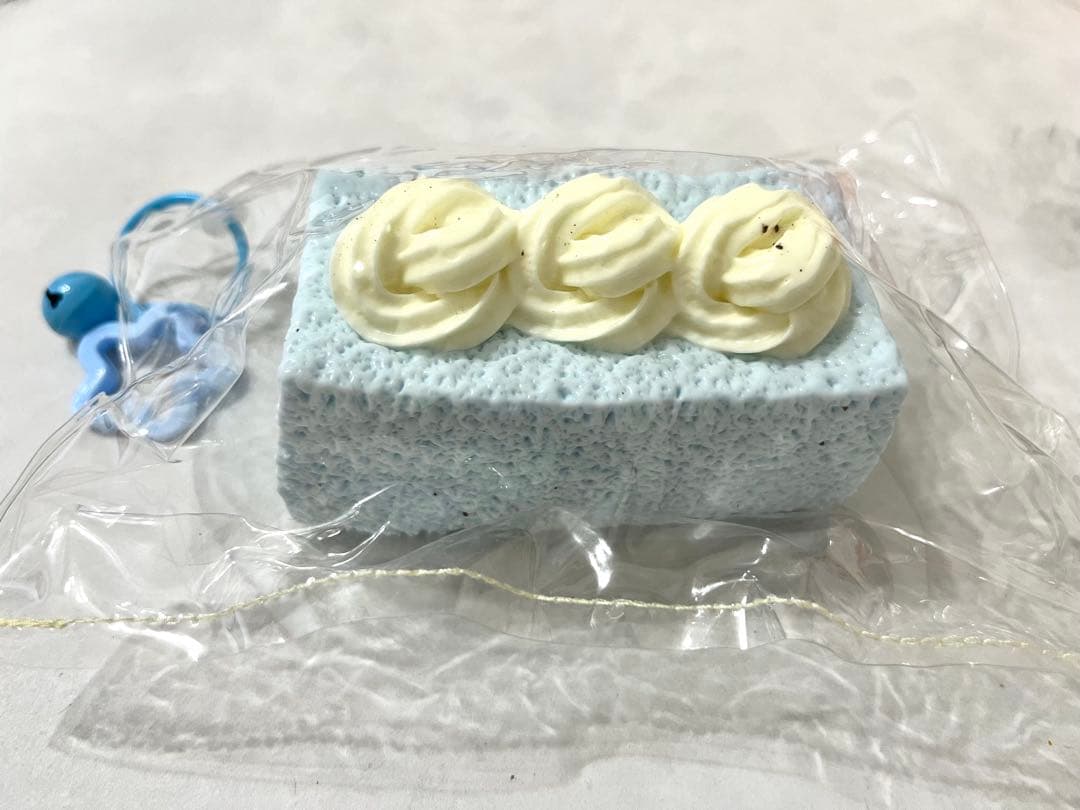 【未使用】Nennen park ケーキ型 スクイーズ — image 4