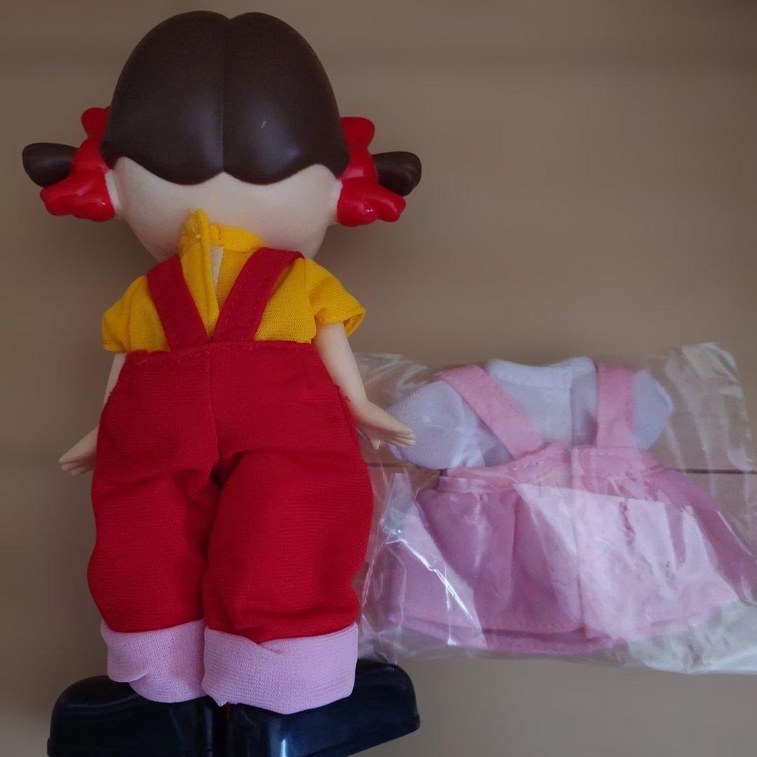 【非売品】希少　ペコちゃん着せ替え人形 — image 2