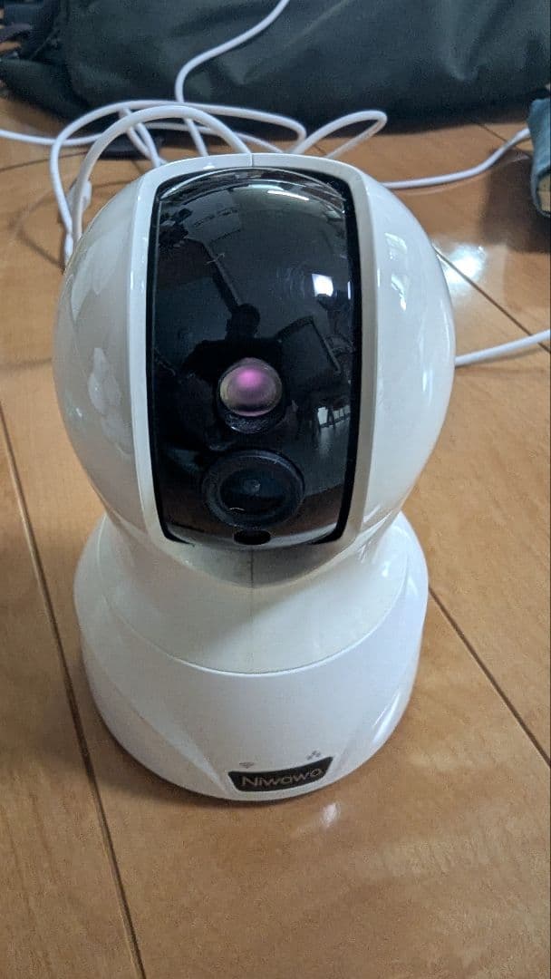 ネットワークカメラ / 見守りカメラ 2台セット ジャンク品 — image 3