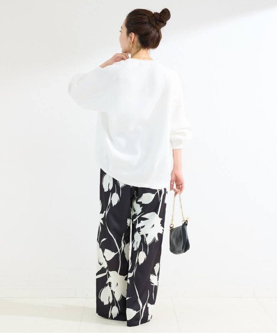 SIMPLICITÉ ダンボールコクーンプルオーバー ホワイト F — image 3