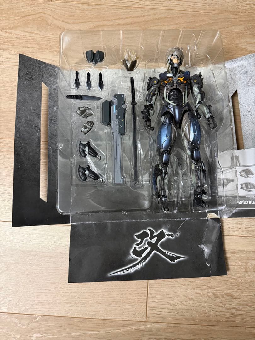 PLAY ARTS改 METAL GEAR RISING 雷電 — image 3