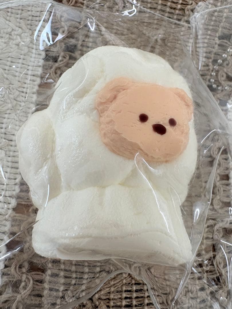 タイムセール　新品　くまちゃん　グローブ　スクイーズ — image 3