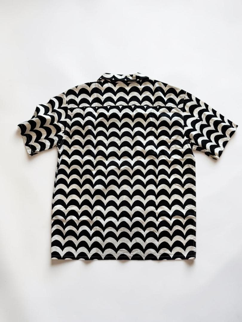 【美品】AUTUMN EXPRESS 半袖シャツ Lサイズ 総柄 — image 2