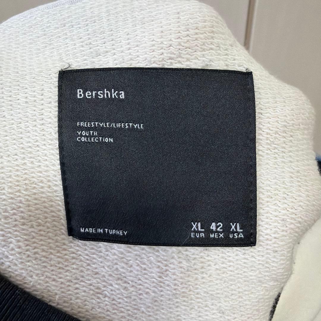 Bershka XL トレーナー・スウェット ホワイト/ブルー/ブラック — image 3