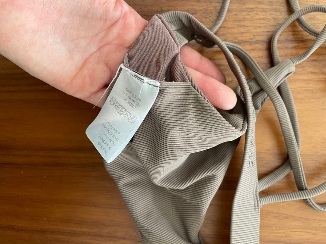 水着 GUACAMOLE HOLTER BRA TOP ブラウン — image 3