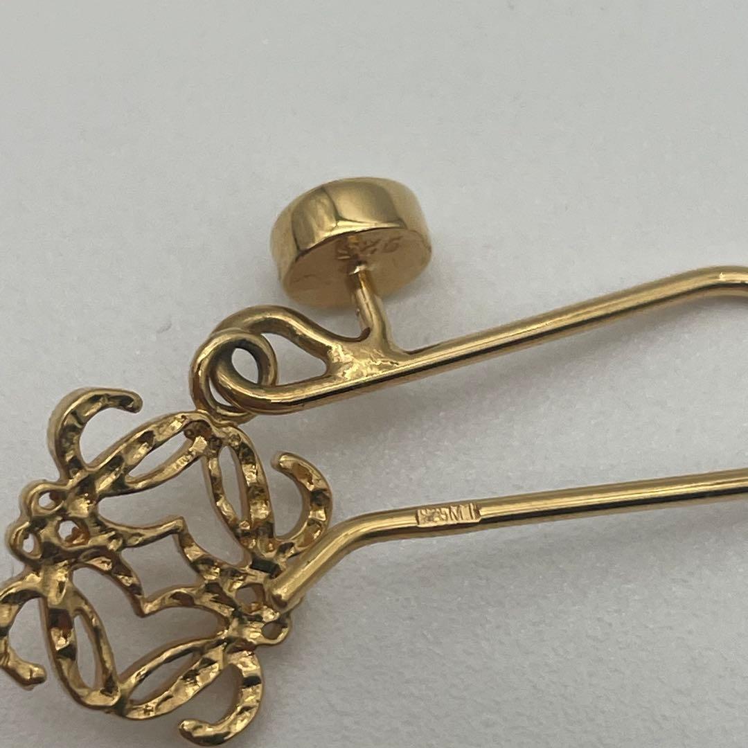 【美品】ロエベ ピアス アナグラム　ロゴ フック式 両耳用 ゴールド 金 — image 3
