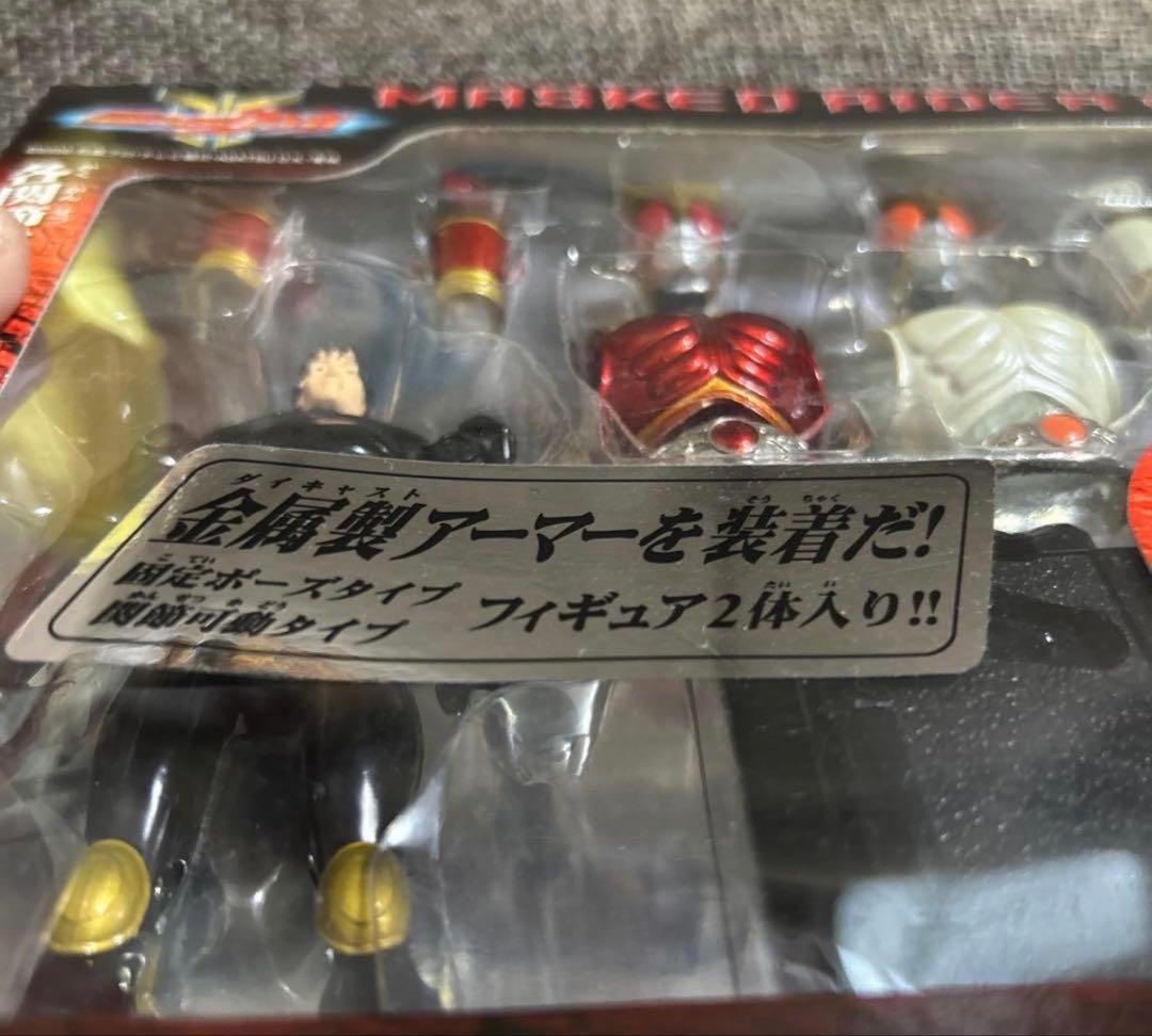 【訳あり】超合金 装着変身仮面ライダークウガ マイティ＆グローイングフォーム — image 2