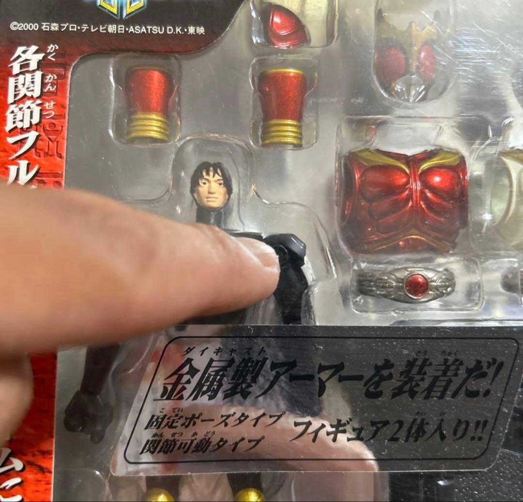 【訳あり】超合金 装着変身仮面ライダークウガ マイティ＆グローイングフォーム — image 3
