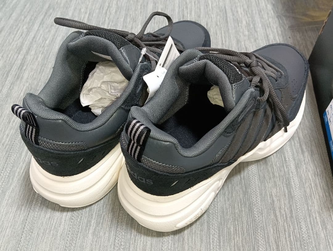 【adidas】メンズスニーカー STRUTTERM EG8005（26.5） — image 2