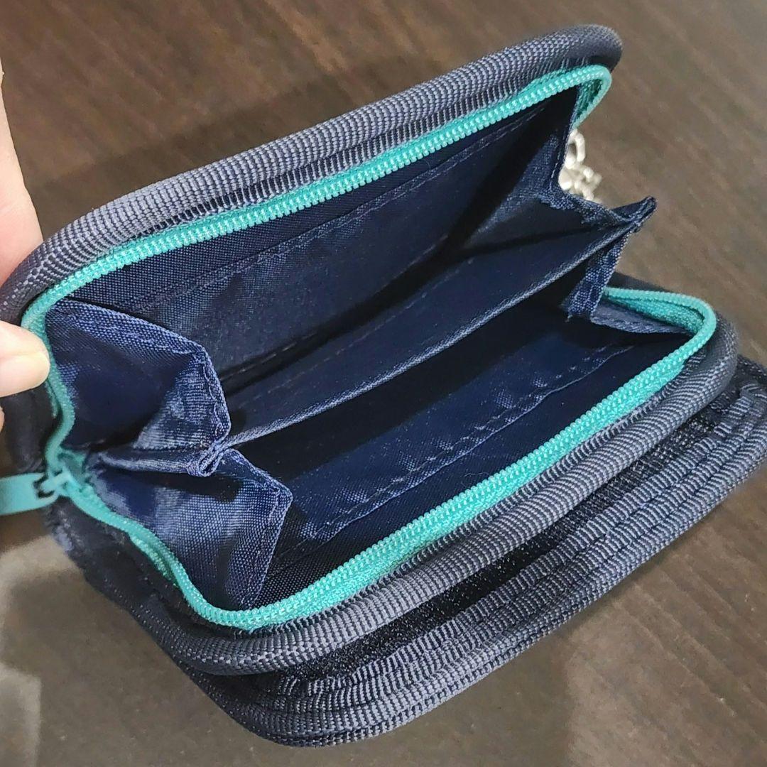 チャンピオン チェーンつき 二つ折り財布 — image 3