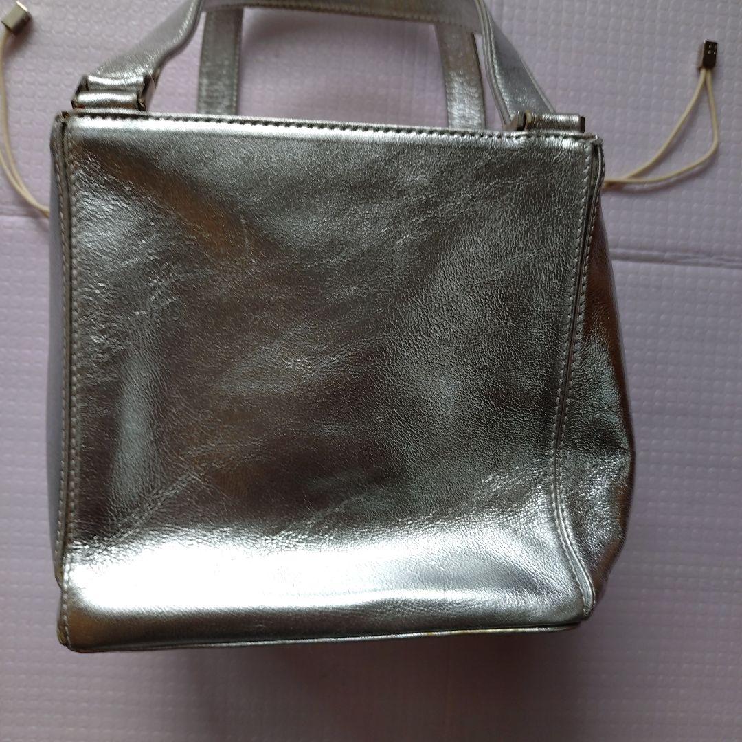 kate spade new york シルバー ハンドバッグ — image 4