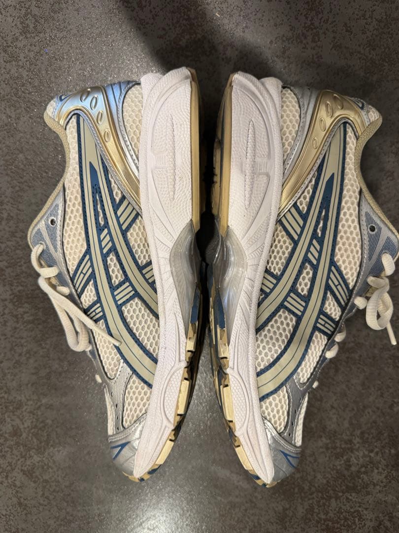 ASICS スニーカー 25.5cm シルバー ホワイト — image 4