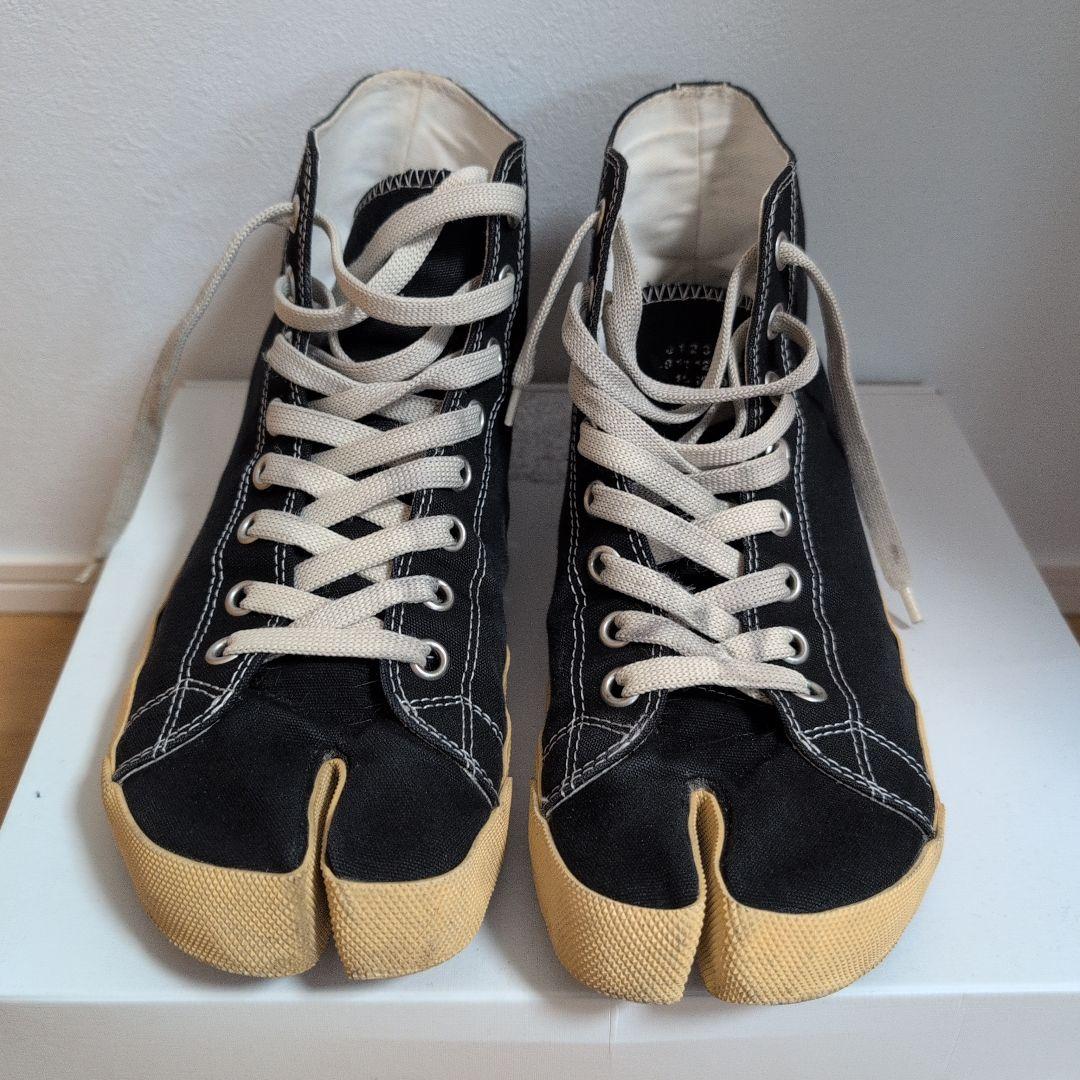 Maison Margiela tabi ハイカット スニーカー　黒 — image 3