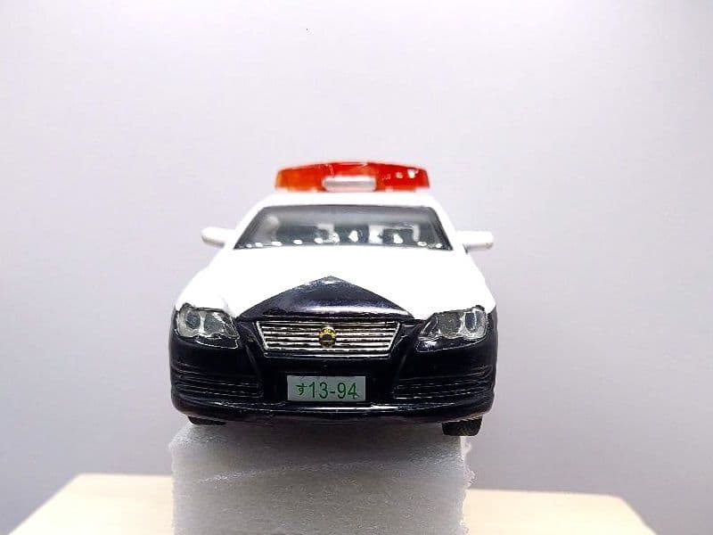 【ライト点灯他ギミック付き】TOYOTA MARK X プルバックカー — image 4