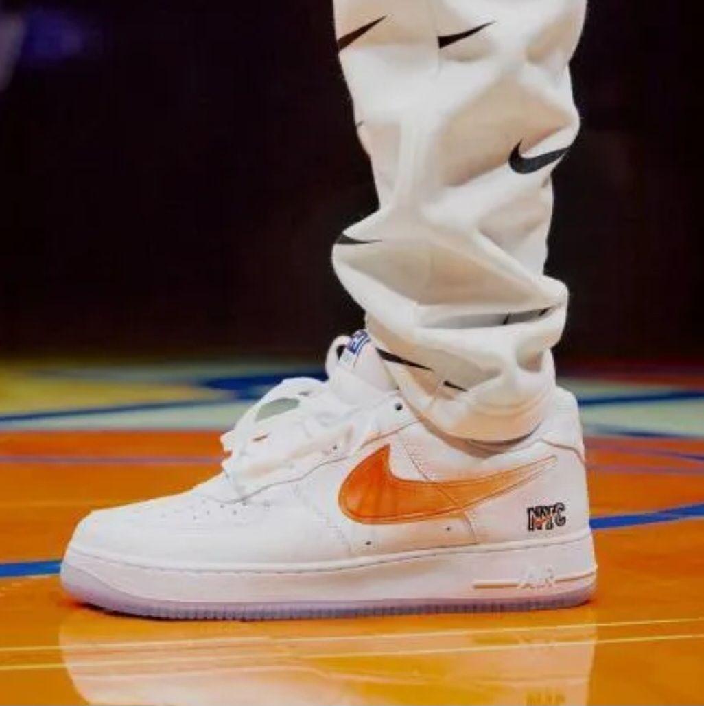 KITH × Nike Air Force 1 NYC "KNICKS" — image 2
