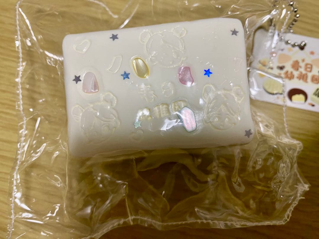 春日幼稚園スクイーズ ホワイトロゴケーキ もち泥感 糯米泥 — image 2