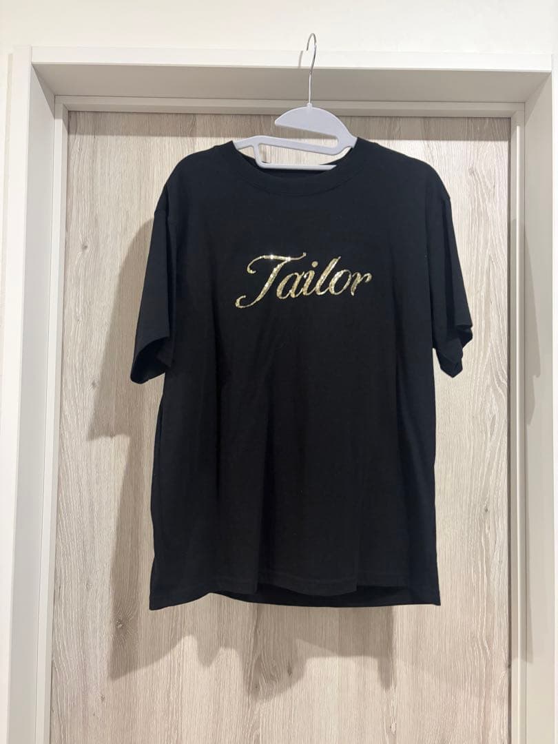 Re:EDIT スパンコール筆記体ロゴTシャツ ブラック — image 5