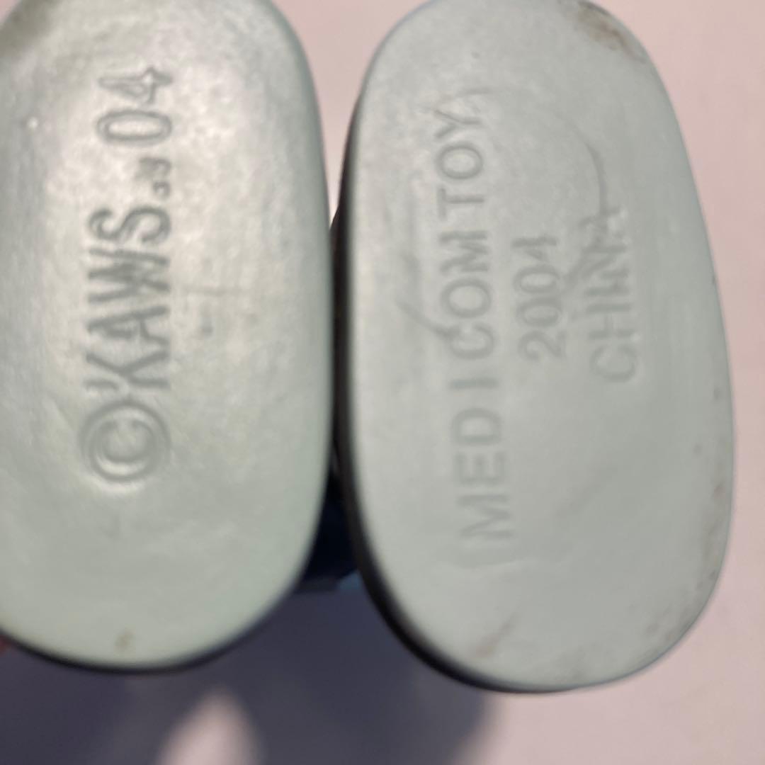 KAWS フィギュア CHINA OPEN Edition フェイク品 — image 3