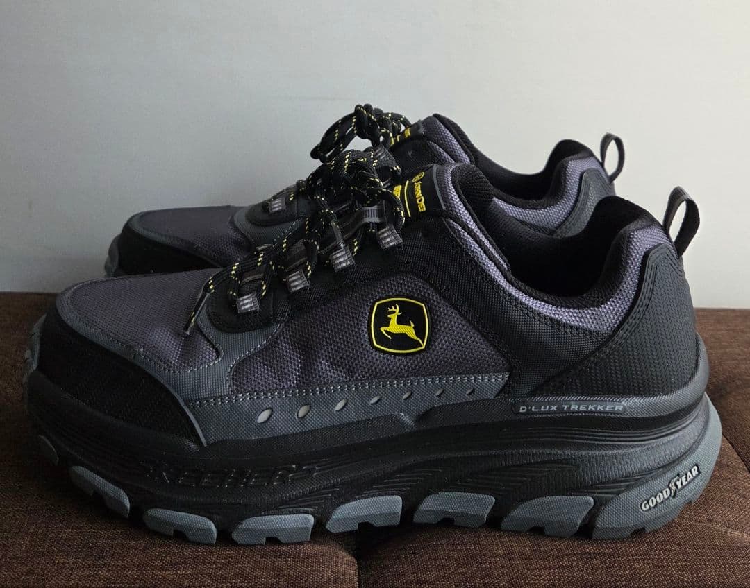 Skechers x John Deere D Lux Trekker コラボ — image 3