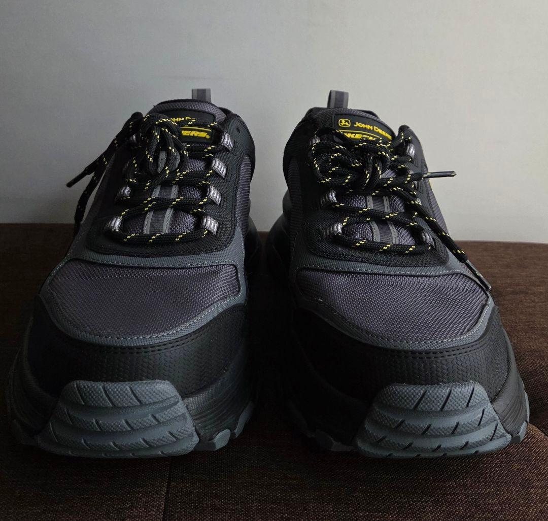 Skechers x John Deere D Lux Trekker コラボ — image 5