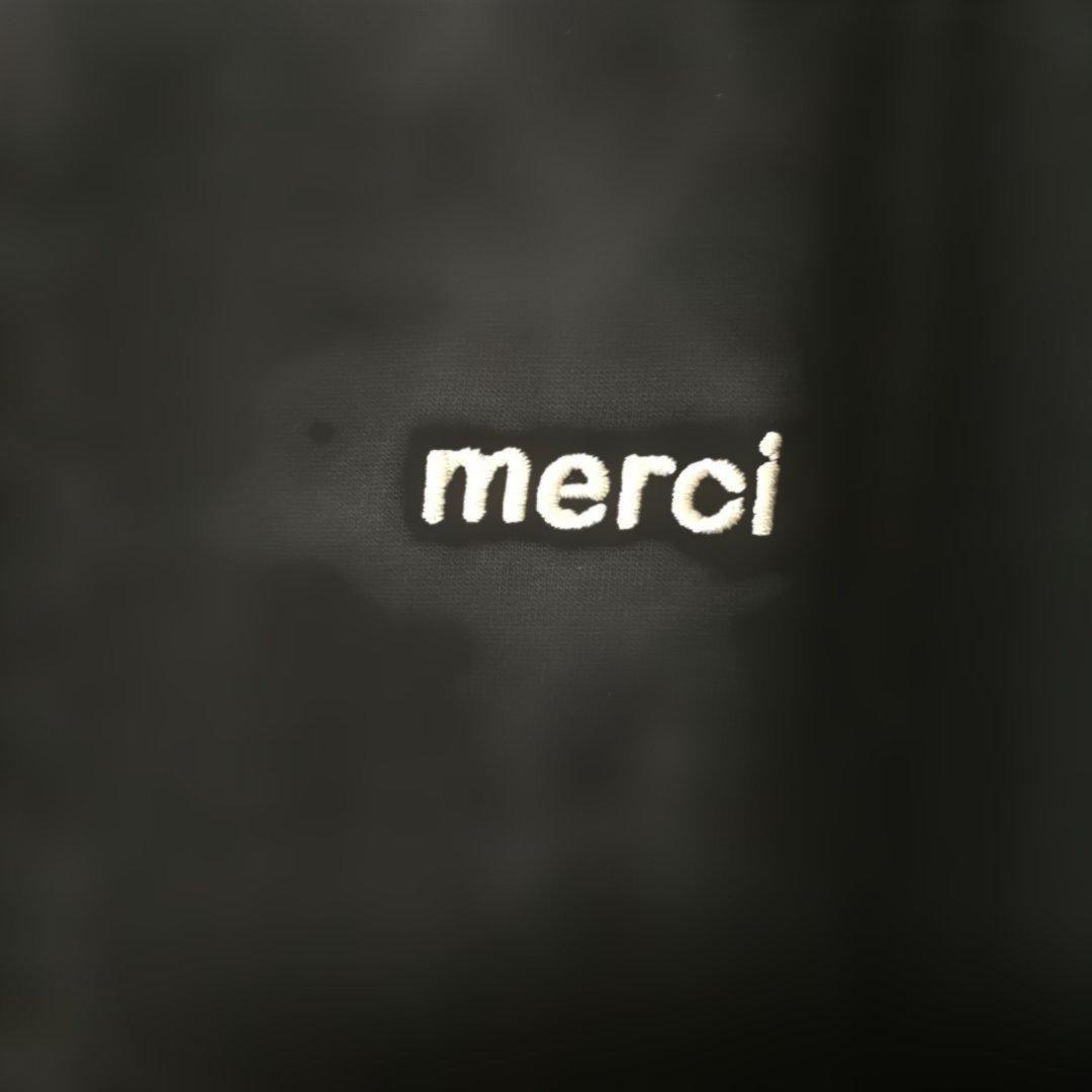 eur3 merci 刺繍 半袖 Tシャツ ブラック — image 4