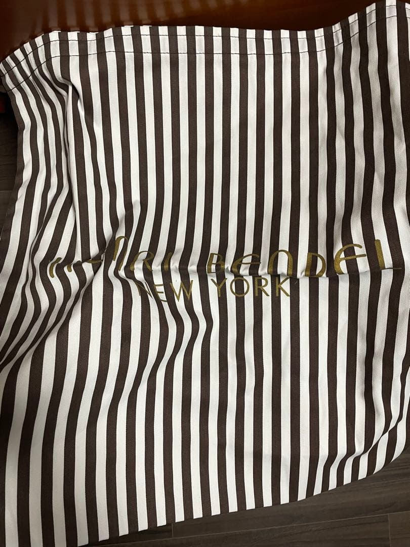 【新品/裏面キズあり、他美品】ヘンリベンデル（Henri Bendel）　バッグ — image 5