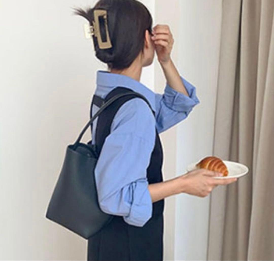 Twenty Vivo バケツバッグ — image 3