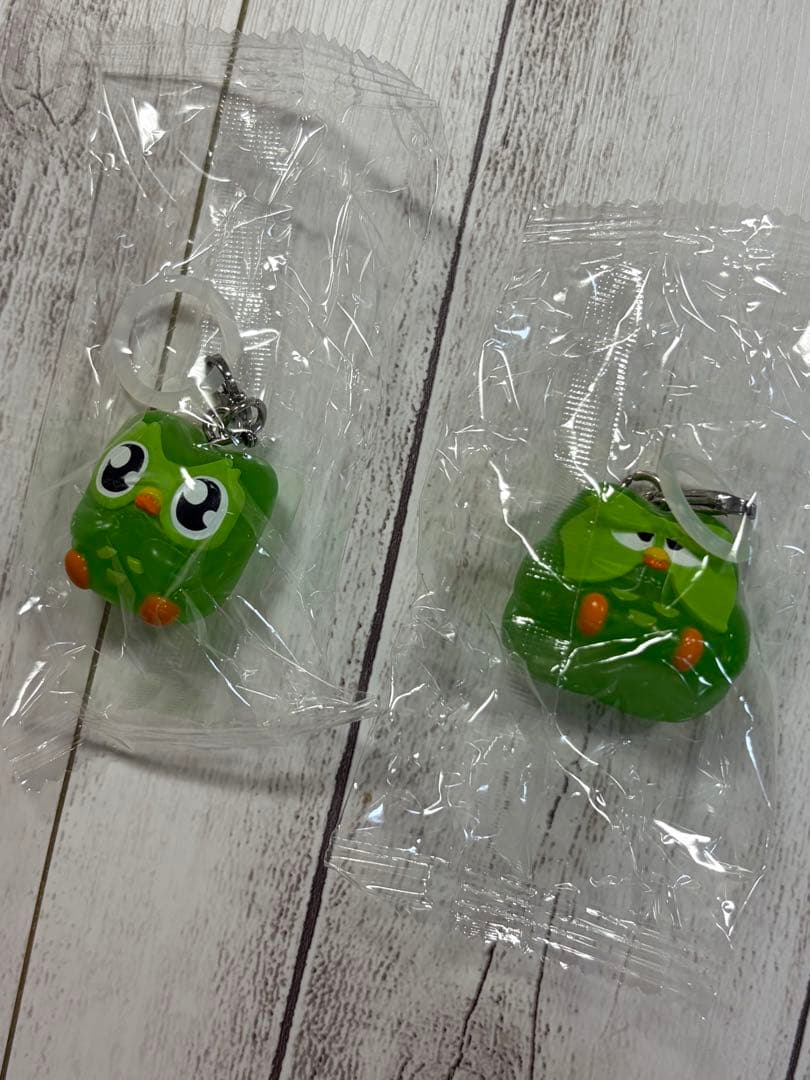 Duolingo めじるしアクセサリー ガチャ 2種セット — image 4