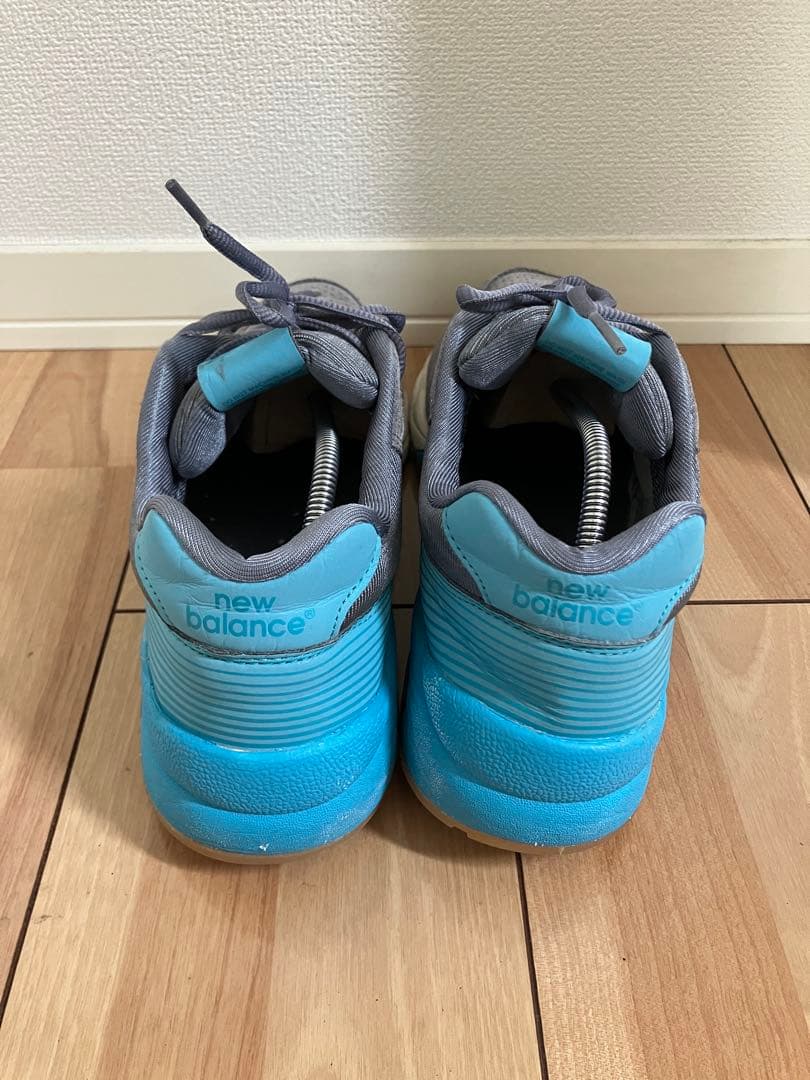 New Balance MRT580UR グレー ブルー スニーカー — image 5