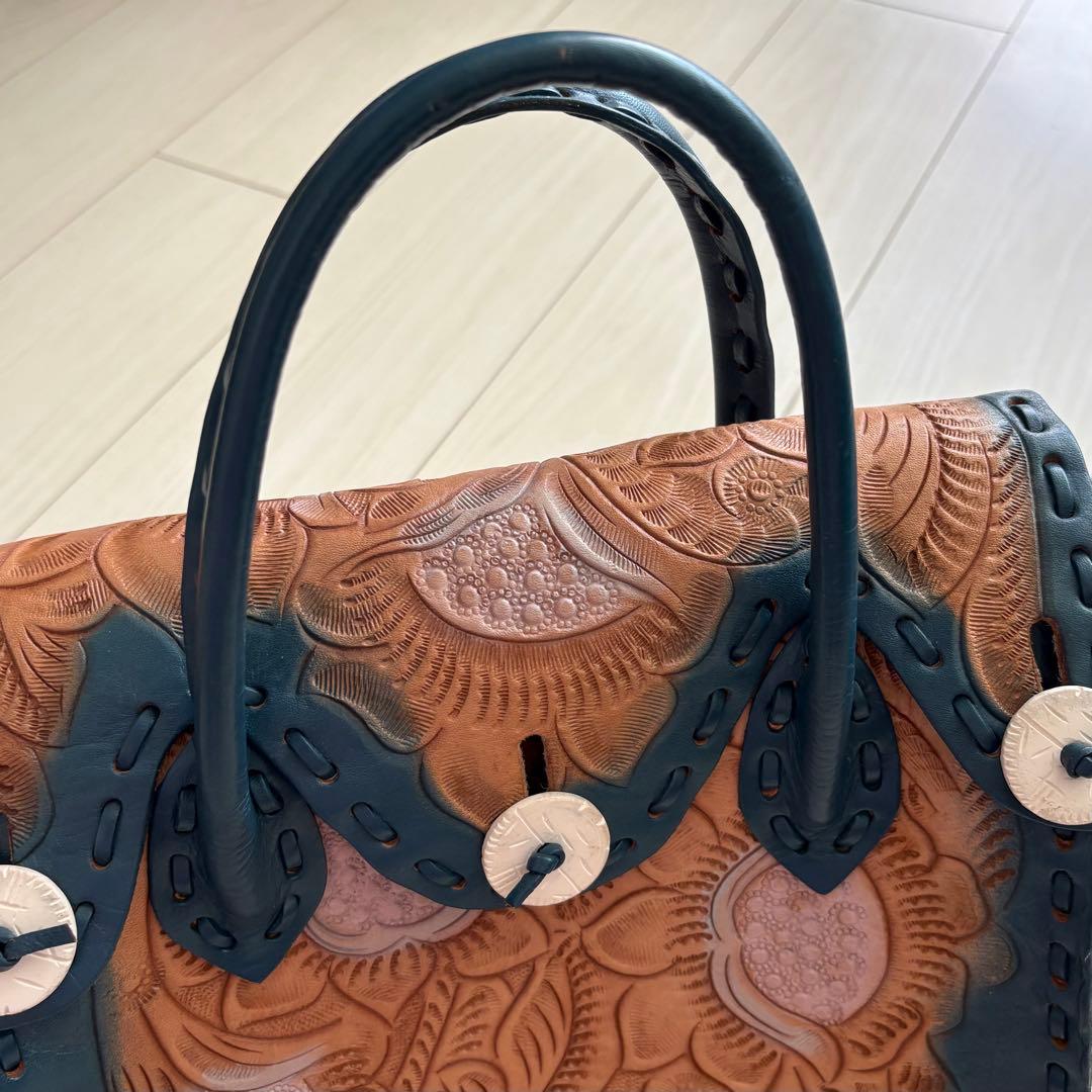 Carving Tribes ハンドバッグ マエストラ カービングトライブス — image 4