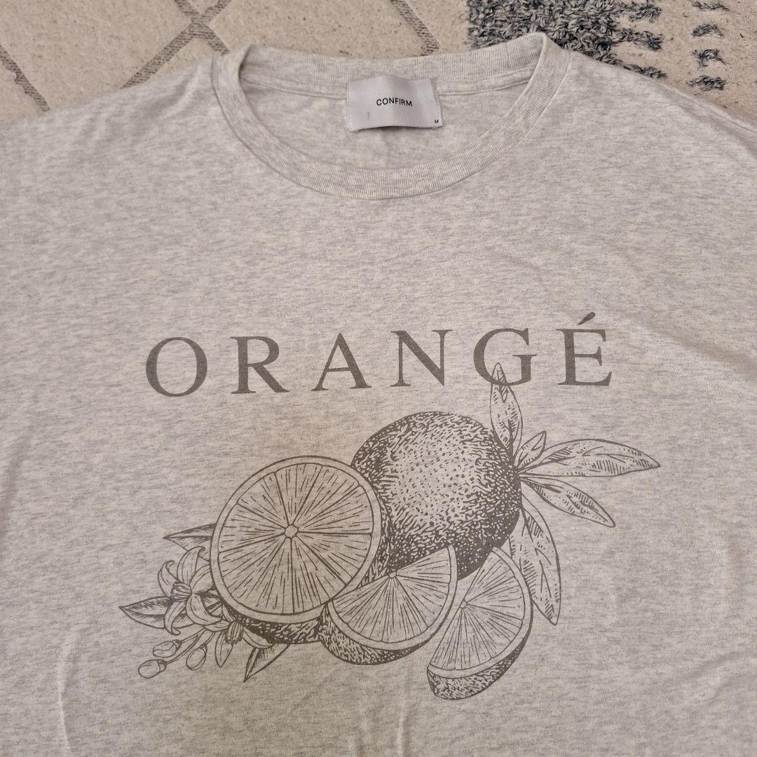 CONFIRM ORANGÉ プリント Tシャツ — image 4