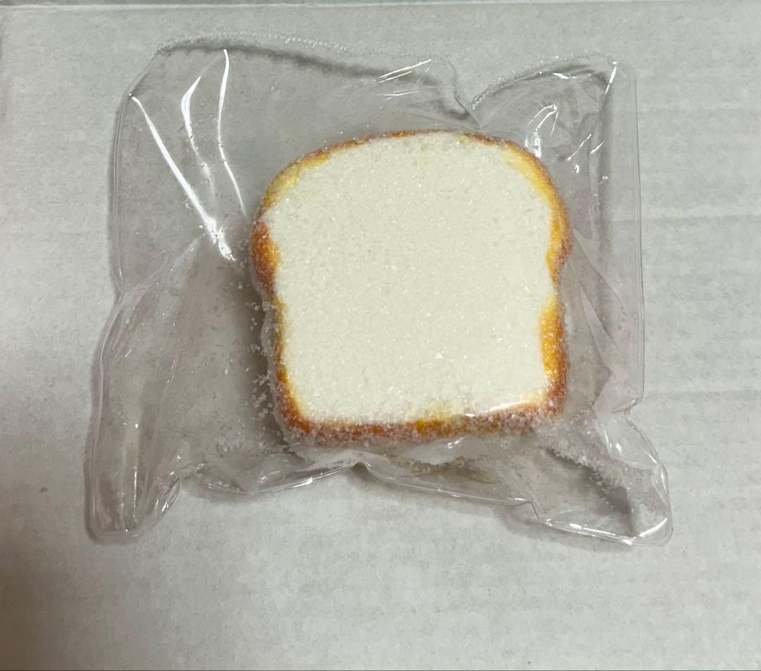 kikisquishy 粉付きクリームサンド 氷バター XL — image 2