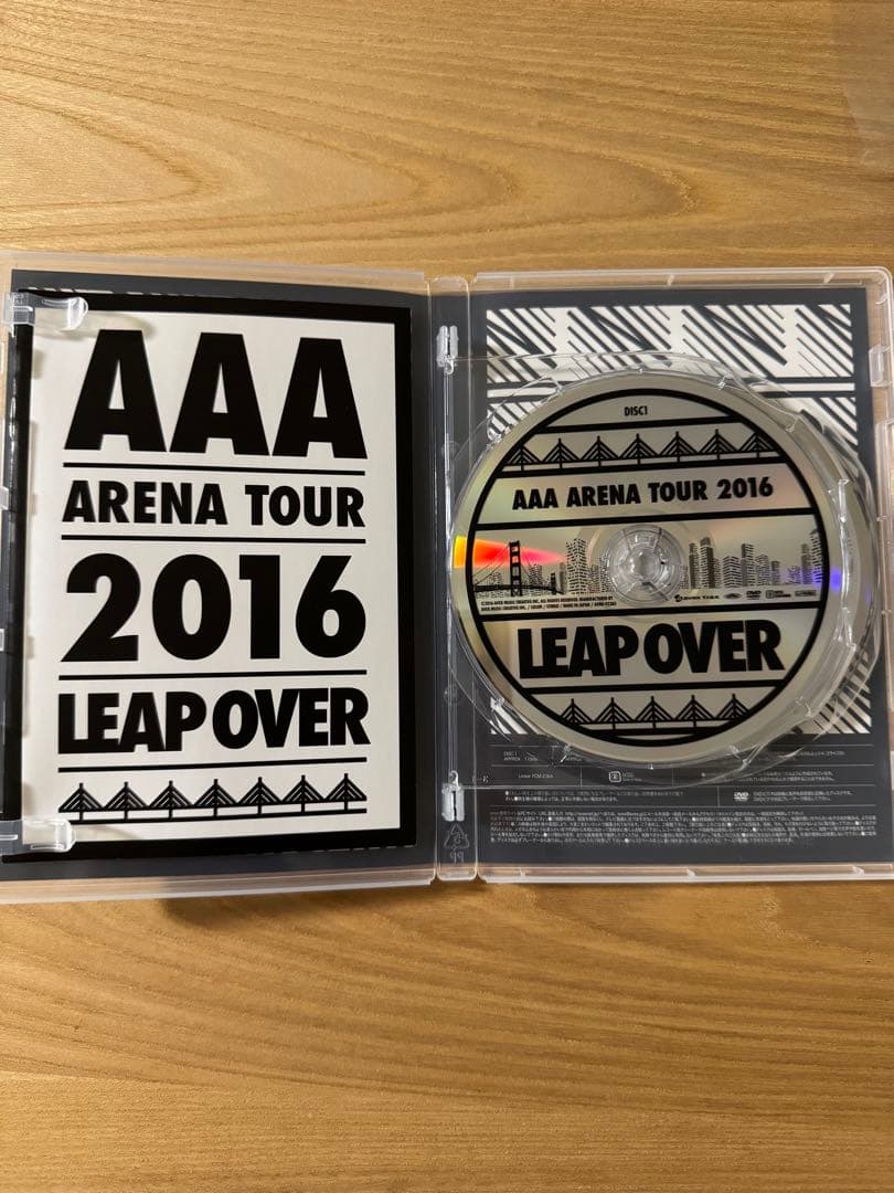 AAA/AAA ARENA TOUR 2016-LEAP OVER-〈2枚組〉 — image 3