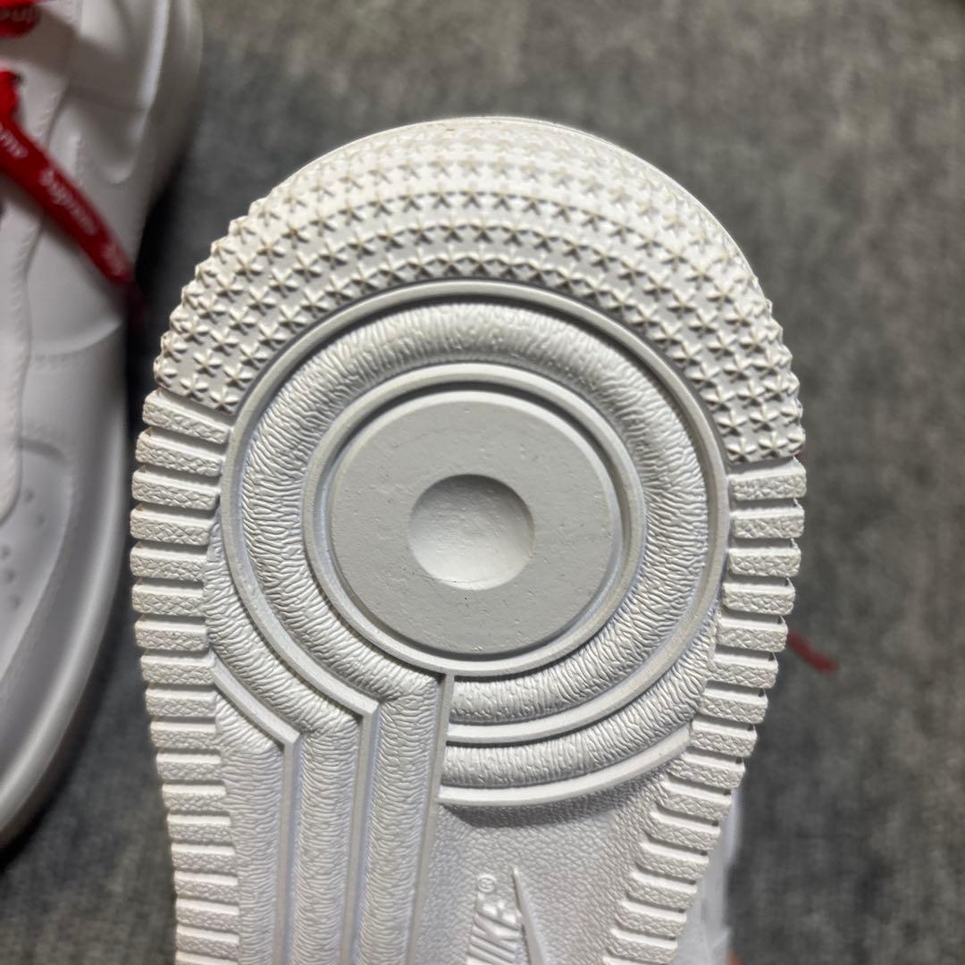 NIKE af1 supreme 25cm — image 3