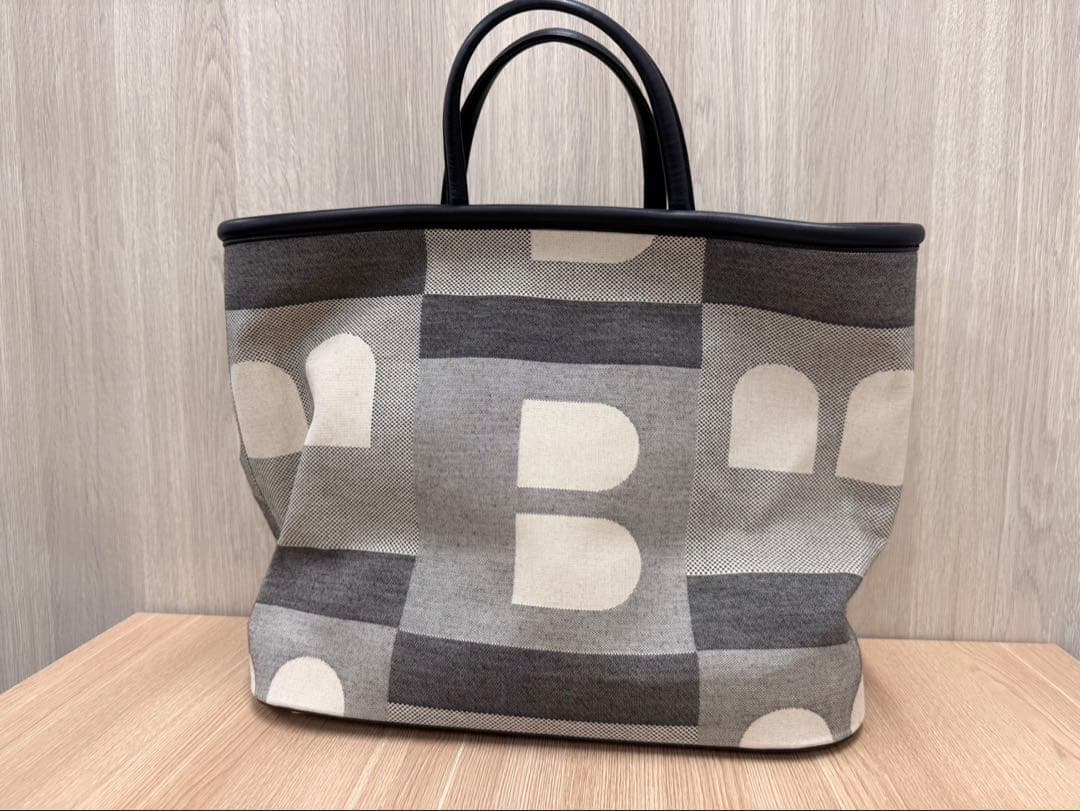 ⭐︎BALLY モノグラム トートバッグ グレー — image 2