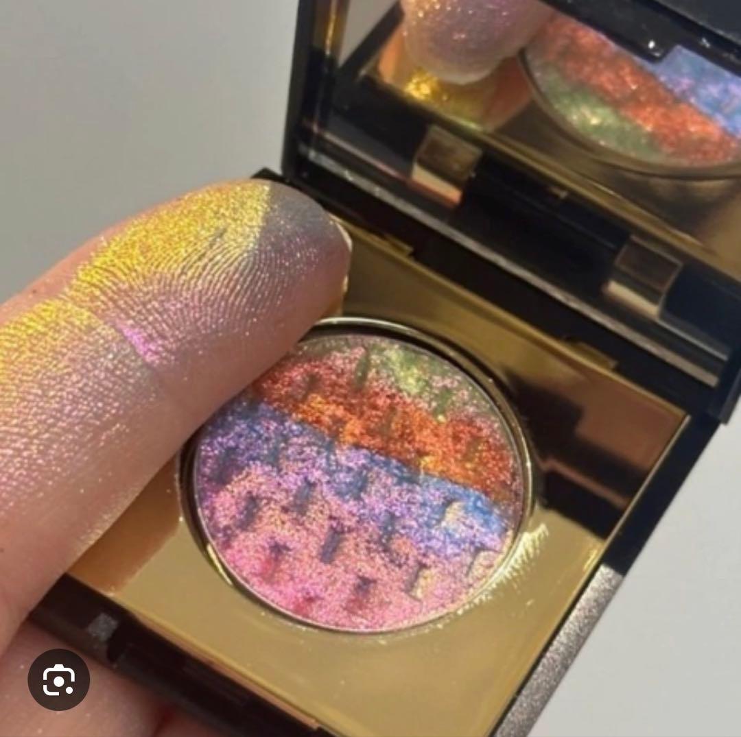 kaima cosmetics Luminesce silk eyeshadow — image 3
